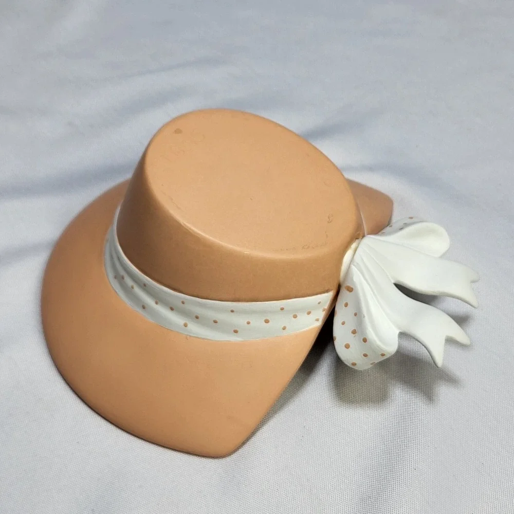 Handmade Pocket Planter Vase Prairie Bonnet Ribbon Hat Ceramic Pottery Home Deco